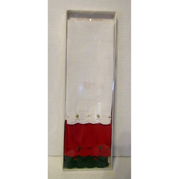 Christmas Fabric Napkins Vintage NIB 3 Pc Set Embroidered Holly Red Green White - Picture 2 of 8